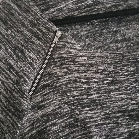 Knit midi length dress - Picture 4 of 4